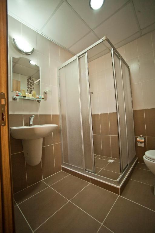 Avcilar Vizyon Hotel Istanbul Exteriör bild